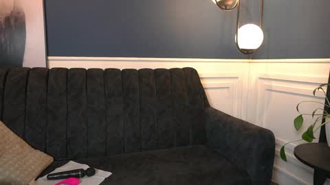 Snapshot of zaramiuw chatting on March 28, 5:07 am Zara online show from March 28, 5:07 am