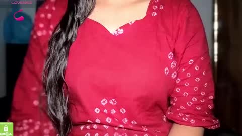 zararaina online show from February 11, 2:05 am