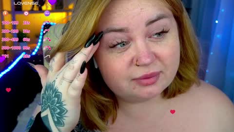 Snapshot of zarareign_ chatting on January 18, 1:52 am Lola online show from January 18, 1:52 am