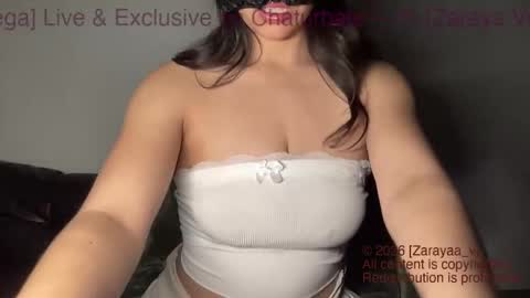Snapshot of zarayaa_v chatting on February 27, 10:48 am zarayaa_v online show from February 27, 10:48 am