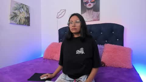zarelynn online show from October 4, 2:59 pm