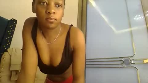 zariah online show from February 28, 7:04 pm