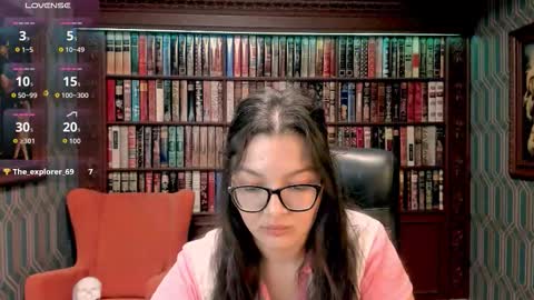 Snapshot of zarifabevi chatting on October 10, 3:05 am Zarifa online show from October 10, 3:05 am