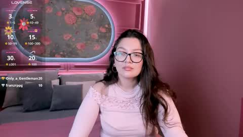 Snapshot of zarifabevi chatting on November 5, 11:38 pm Zarifa online show from November 5, 11:38 pm