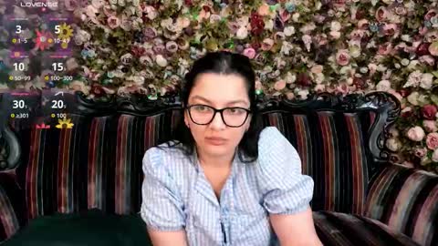 Snapshot of zarifabevi chatting on November 22, 9:03 pm Zarifa online show from November 22, 9:03 pm