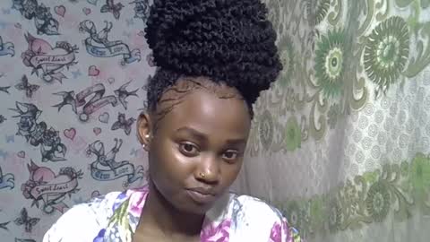 Snapshot of zarinamarlin chatting on June 14, 11:45 am zarinamarlin online show from June 14, 11:45 am