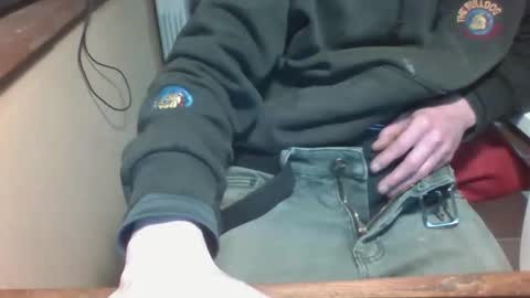 Snapshot of zarlok88 chatting on February 18, 7:32 pm zarlok88 online show from February 18, 7:32 pm