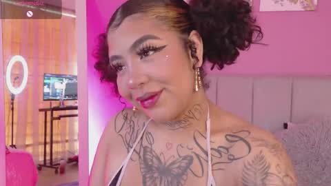 Snapshot of zaya_1 chatting on October 23, 12:04 pm zaya_1 online show from October 23, 12:04 pm