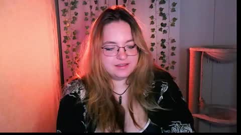 Snapshot of zayarush chatting on October 10, 10:36 am zayarush online show from October 10, 10:36 am