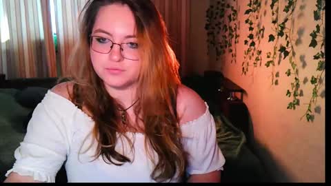 Snapshot of zayarush chatting on October 13, 9:09 am zayarush online show from October 13, 9:09 am