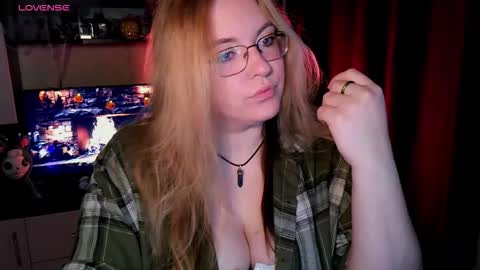 Snapshot of zayarush chatting on November 14, 10:14 am zayarush online show from November 14, 10:14 am