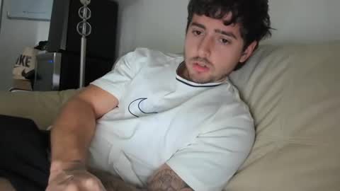 Snapshot of zaylanez chatting on January 5, 6:24 pm Zay lanez online show from January 5, 6:24 pm