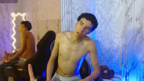 zayn_tay online show from February 3, 6:22 am