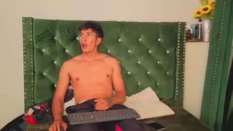 zaynmoretti online show from June 29, 4:51 pm