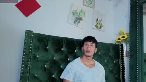 zaynmoretti online show from July 10, 3:22 am