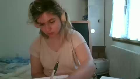 zazbella online show from March 11, 8:42 am