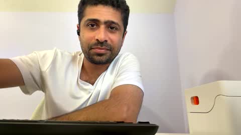 zee20241 online show from February 20, 7:36 pm