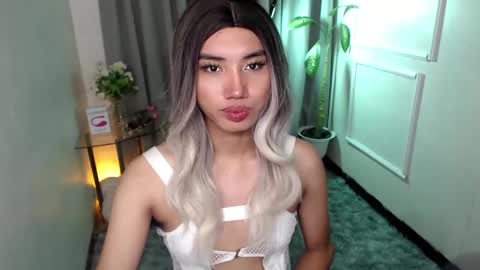 zelainalovetocum online show from January 22, 2:48 am