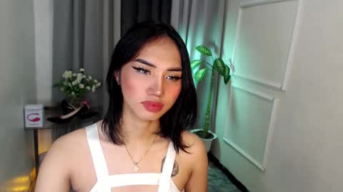 zelainalovetocum online show from March 3, 2:37 pm