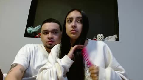 Zelda And Kuro online show from November 17, 6:08 am