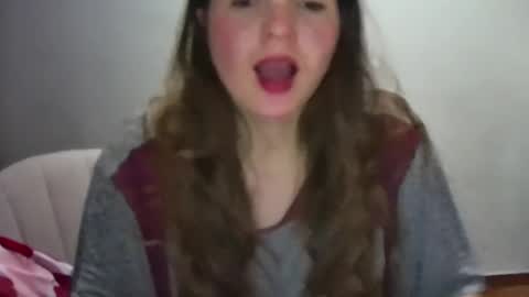 Snapshot of zelda_princess77 chatting on November 19, 5:51 am zelda_princess77 online show from November 19, 5:51 am