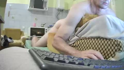zexi online show from September 22, 9:06 pm