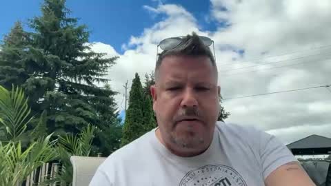 zellysgift1 online show from June 15, 3:25 pm