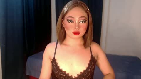 zemi_max online show from June 18, 4:02 am