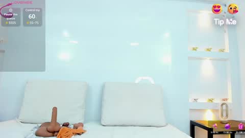 Zenda Evans online show from January 28, 4:08 am