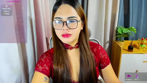 Snapshot of zendaya_amore chatting on January 14, 4:15 am Zendaya online show from January 14, 4:15 am