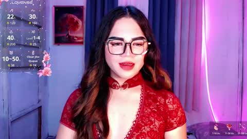 Snapshot of zendaya_amore chatting on December 5, 8:12 am Zendaya online show from December 5, 8:12 am