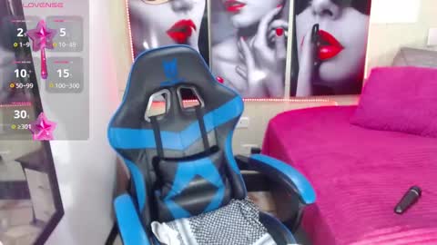 Zendaya Wilson online show from December 7, 5:59 am