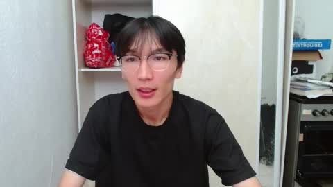 Snapshot of zengom chatting on October 21, 9:59 pm Zen online show from October 21, 9:59 pm