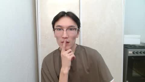 Snapshot of zengom chatting on February 6, 1:32 am Zen online show from February 6, 1:32 am