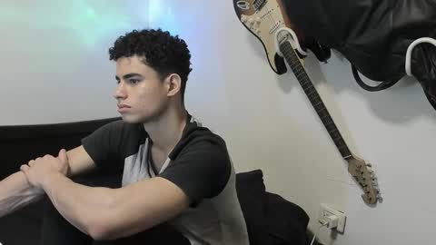 zenzhu online show from December 3, 9:12 pm