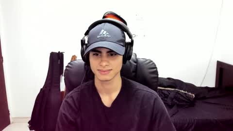 zenzhu online show from December 17, 4:29 am