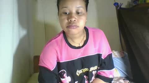 Snapshot of zenicee chatting on December 15, 3:38 pm zenicee online show from December 15, 3:38 pm