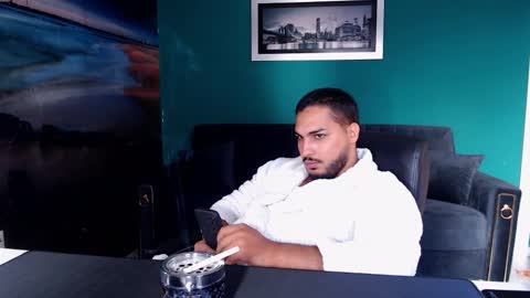 zenobaro online show from October 11, 1:53 pm