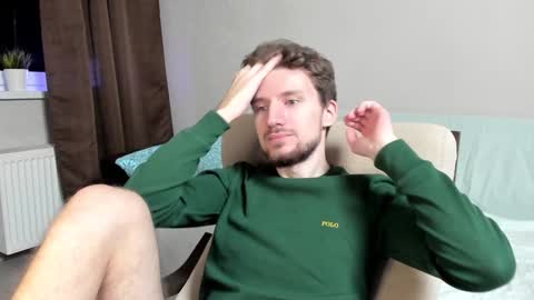 Andrew online show from December 10, 12:50 am