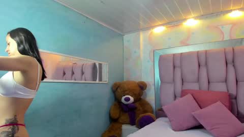 ZEPHYRA ANGELS online show from January 5, 12:10 pm