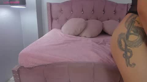 ZEPHYRA ANGELS online show from February 20, 4:50 am