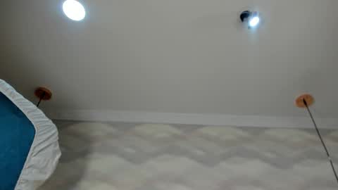 ZEPHYRA ANGELS online show from November 24, 4:01 am