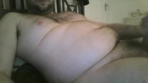 Snapshot of zero0zero123 chatting on May 14, 9:05 am zero0zero123 online show from May 14, 9:05 am