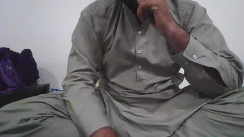 zes6363 online show from October 8, 3:31 pm