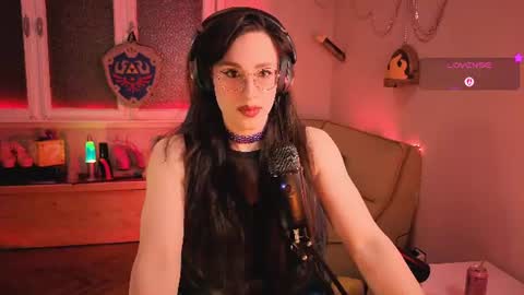 Snapshot of zesty_peach chatting on June 14, 3:08 am zesty_peach online show from June 14, 3:08 am