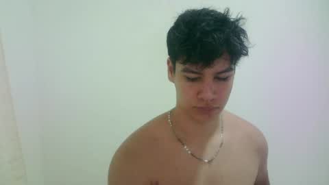 zeus_183 online show from June 23, 1:47 am