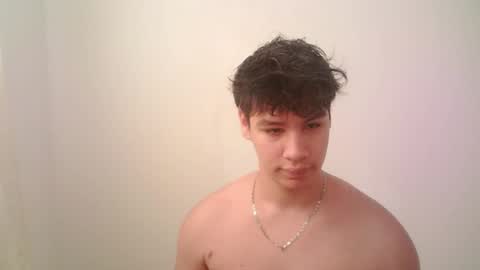 zeus_183 online show from June 26, 8:46 pm