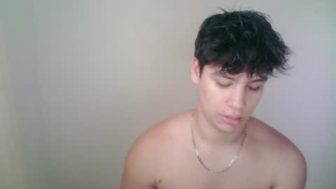 zeus_183 online show from July 13, 11:07 pm