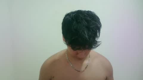 zeus_183 online show from July 16, 2:50 am