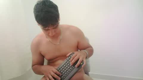 zeus_183 online show from July 26, 3:52 pm